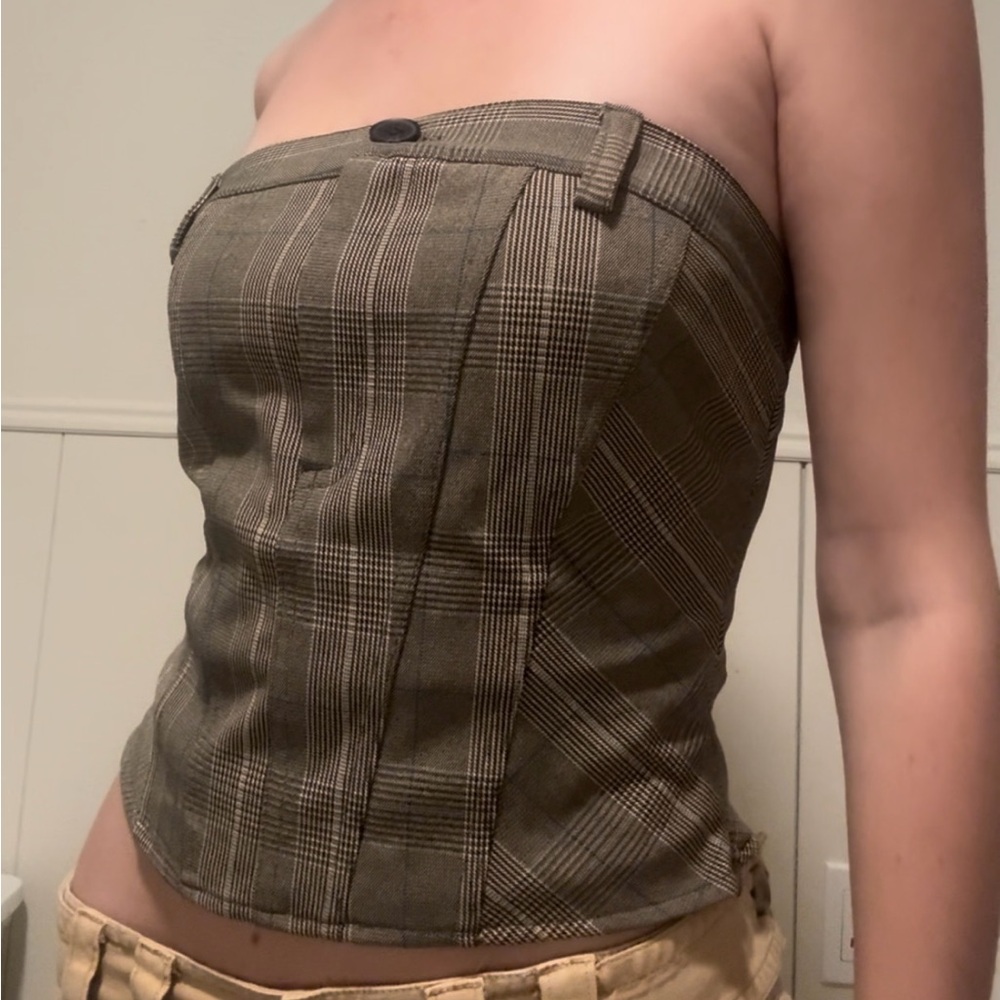 Avantlook Corset Style Sleeveless Top